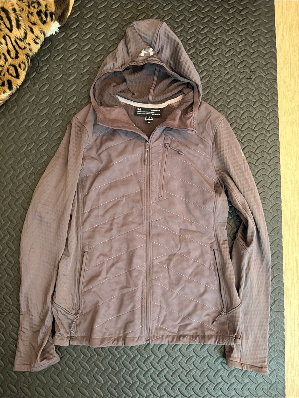 Under Armour Women's Quilted Hooded Jacket - Taupe
